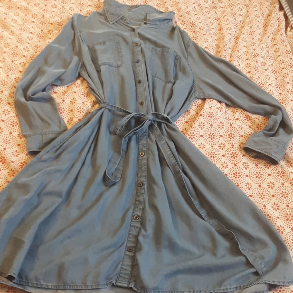 Denim dress